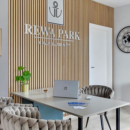 Rewa Park Appartement Buitenkant foto
